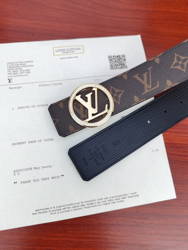 激安ルイヴィトンベルト着用イメージ